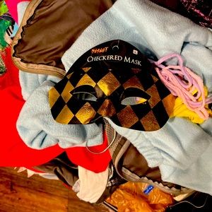 Halloween masquerade joker Mens mask. NWT